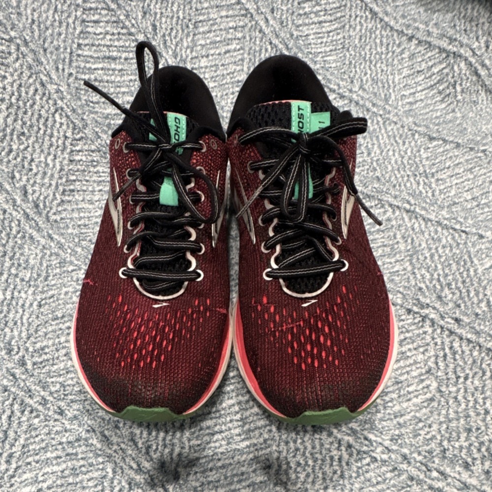 Brooks Ghost 11 Women's  Running Shoes Burgundy Black Pink Mesh Size 9.5 B